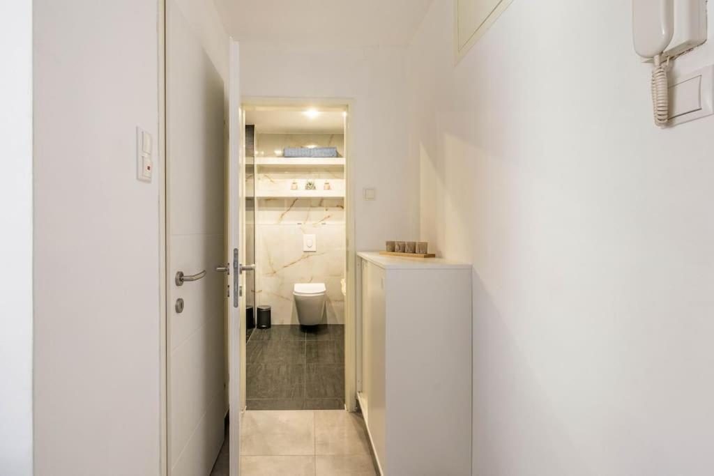 Cozy Renovated Apartment Close To Schoenbrunn Palace Вена Экстерьер фото